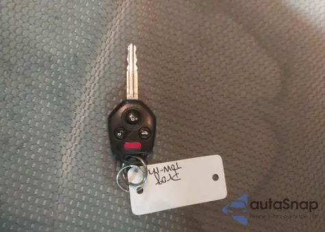 2017 Subaru Outback 2.5I Premium z USA, uszkodzony, nr VIN 4S4BSACC3H3373831